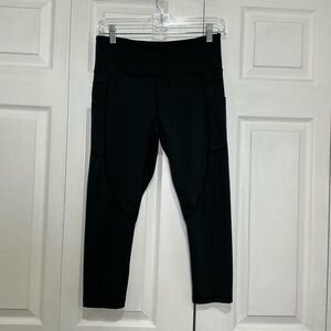 🤎 Zyia Black Crop Leggings with Pockets - 8-10